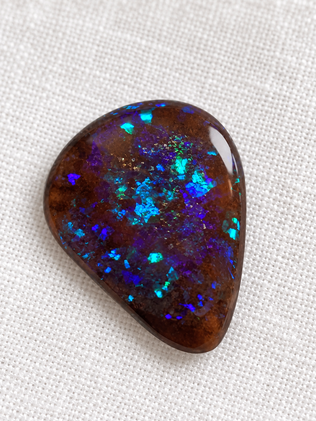 Lightning Ridge Tear Drop 2.2cts